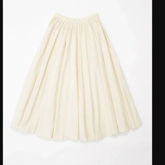 Samuji Kiona Skirt, size 38 - Picture 2 of 6